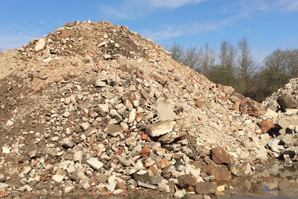 Container huren voor puin (zuiver steenpuin/beton)